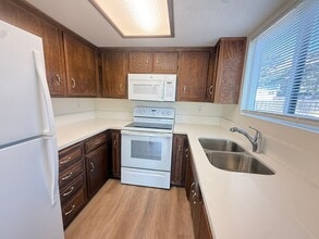 110 Cuyama Ave in Pismo Beach, CA - Building Photo - Building Photo