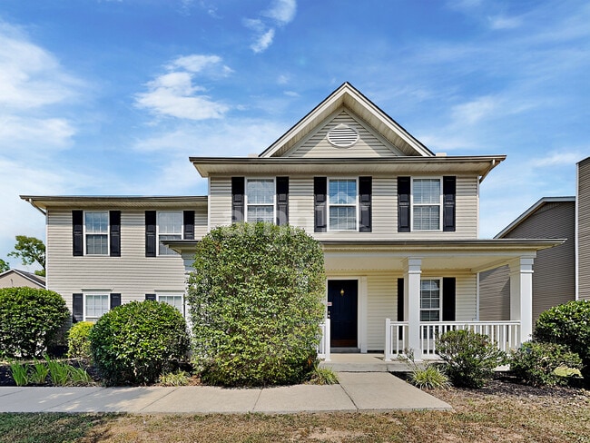 property at 1000 Brianne Ct