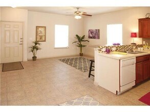 1814 Ulit Ave in Austin, TX - Building Photo - Building Photo