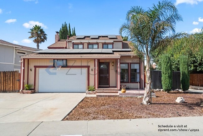 property at 1425 Valerie Ln