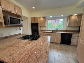 20 Congress St in New Rochelle, NY - Building Photo - Building Photo