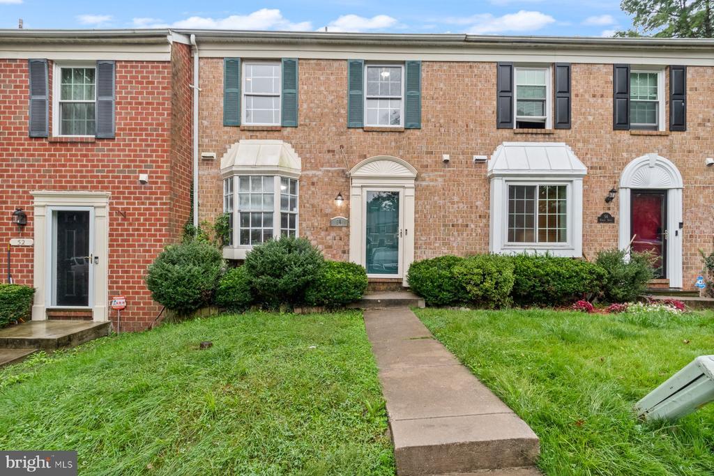 54 Hamlet Dr in Owings Mills, MD - Building Photo