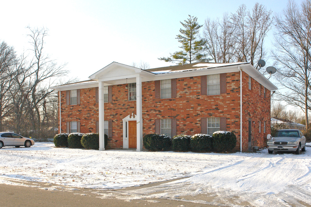 3114 Melody Acres Ln in Louisville, KY - Building Photo