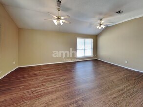 432 Round Rock Rd in Cedar Hill, TX - Building Photo - Building Photo