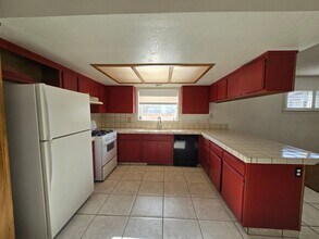 3559 Spice St in Lancaster, CA - Building Photo - Building Photo