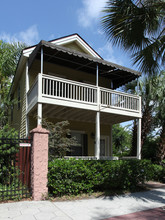 17 S 3rd St in Fernandina Beach, FL - Building Photo - Building Photo