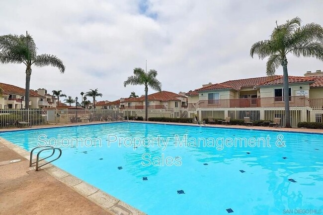 505 Lands End Way in Oceanside, CA - Building Photo - Building Photo