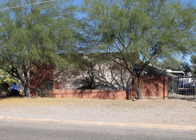 4902 E Seneca St in Tucson, AZ - Building Photo - Building Photo