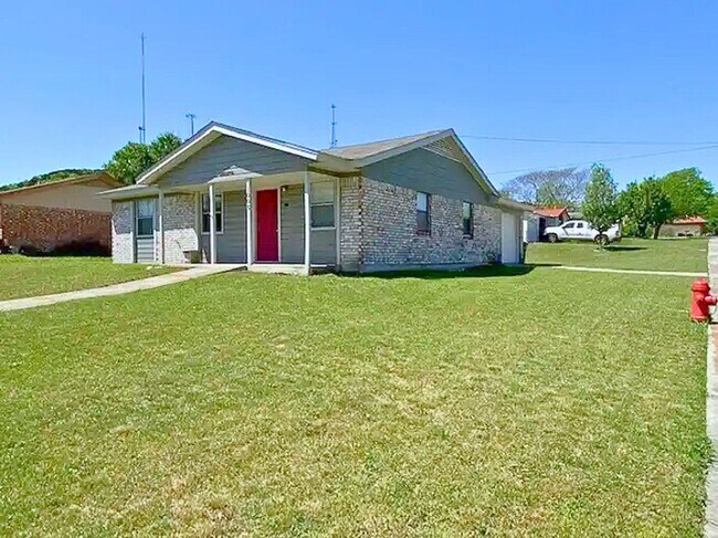 1005 Dryden Ave in Copperas Cove, TX - Building Photo - Building Photo