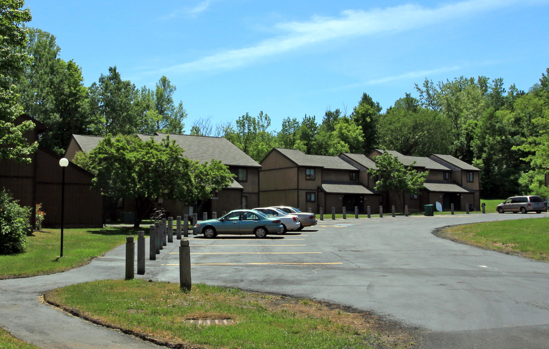 Woodsboro Apartments At the Radisson in Baldwinsville, NY - Building Photo