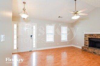 12 Triangle Ln in Adairsville, GA - Foto de edificio - Building Photo