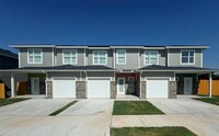 7731 Westhall Pl in Oklahoma City, OK - Foto de edificio - Building Photo