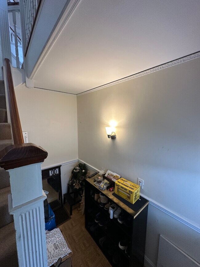31 Hobson St, Unit NA in Boston, MA - Building Photo - Building Photo