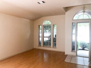 3316 Texas Topaz Dr in Austin, TX - Building Photo - Building Photo