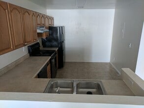 2642 N Los Altos Ave in Tucson, AZ - Building Photo - Building Photo