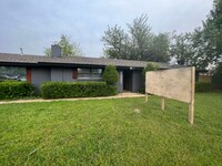 7805 S Pennsylvania Ave