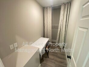 5390 Valley Dr in Cumming, GA - Building Photo - Building Photo