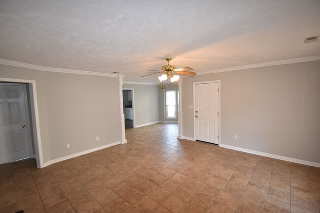 322 Porterfield Ct in Fayetteville, NC - Foto de edificio - Building Photo