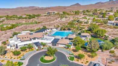 37 Stonemark Dr in Henderson, NV - Building Photo - Building Photo