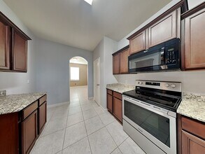 6140 Nathan Creek Dr in Fort Worth, TX - Building Photo - Building Photo