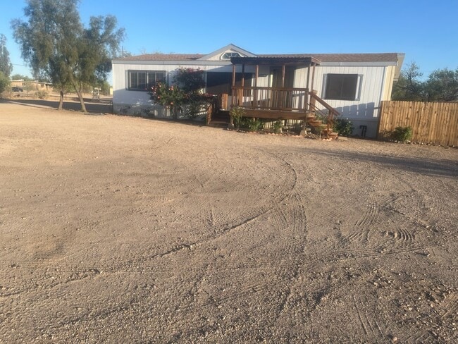 property at 4635 W Mars St