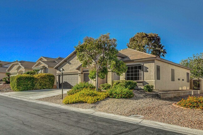 8312 Fritzen Ave in Las Vegas, NV - Building Photo - Building Photo