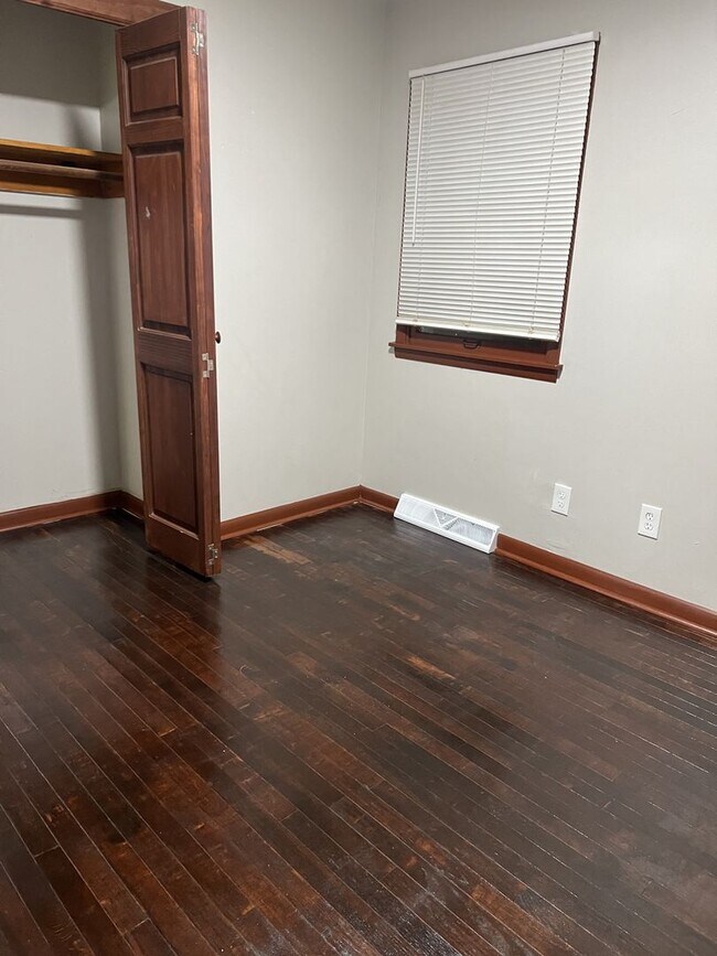 1819 E Perry St in Indianapolis, IN - Building Photo - Building Photo