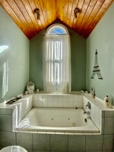 610 Holden Beach Rd SW, Unit A in Shallotte, NC - Foto de edificio - Building Photo