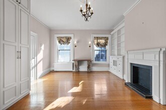 298 Marlborough St, Unit 3 in Boston, MA - Building Photo - Building Photo