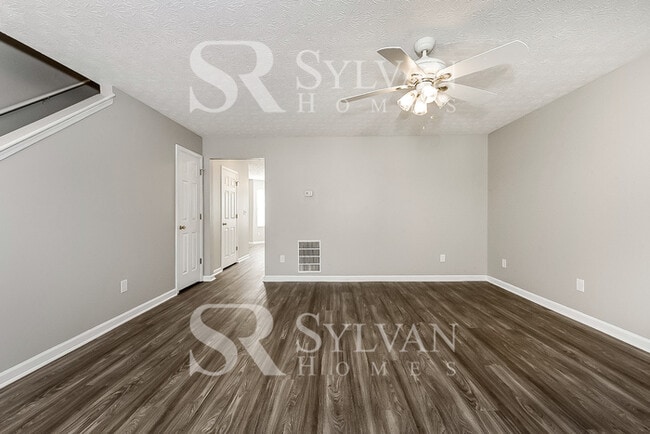 3836 Waldrop Ln in Decatur, GA - Building Photo - Building Photo