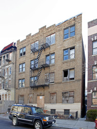 74 Elliot Ave in Yonkers, NY - Foto de edificio - Building Photo