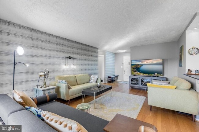 8340 Greensboro Dr in McLean, VA - Building Photo - Building Photo