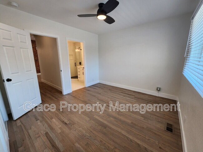 2930 California St in Denver, CO - Building Photo - Building Photo