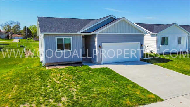 property at 1002 Linden St
