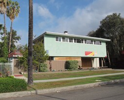 Heritage 2715 in Los Angeles, CA - Building Photo