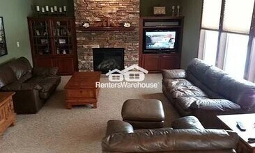 3600 Mahle Ln in Woodbury, MN - Building Photo - Building Photo