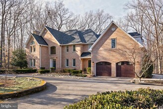 1856 Severn Grove Rd in Annapolis, MD - Building Photo - Building Photo