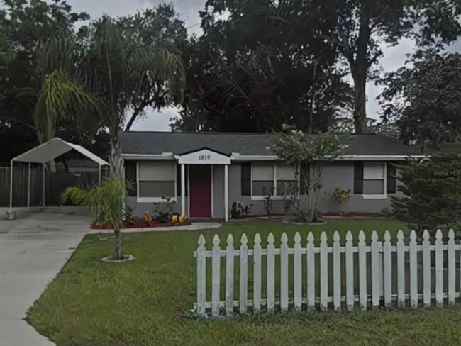 property at 1610 Williams Ave