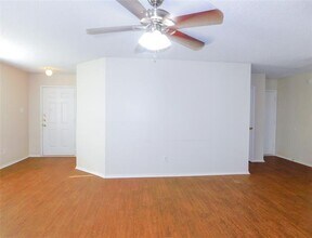 3230 Andalusian Dr in Denton, TX - Building Photo - Building Photo