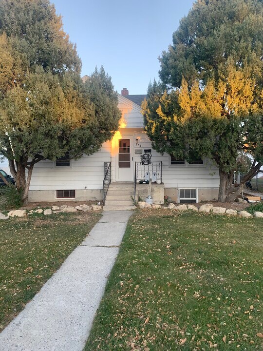 355 N Cheyenne St in Powell, WY - Building Photo