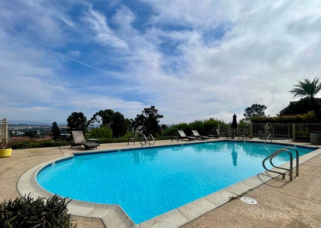 13767 Mango Dr in Del Mar, CA - Building Photo - Building Photo