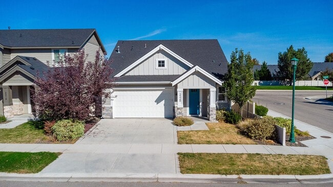 property at 3328 E Girdner Ct