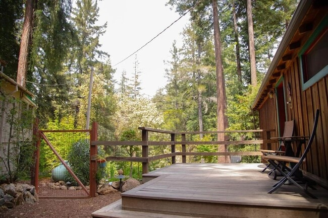 164 Mahogany Way in Boulder Creek, CA - Foto de edificio - Building Photo