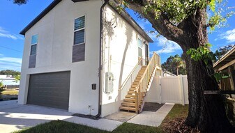 926-912 12th Ave S in St. Petersburg, FL - Building Photo