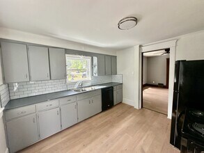 1111 East Ave in Akron, OH - Building Photo - Building Photo