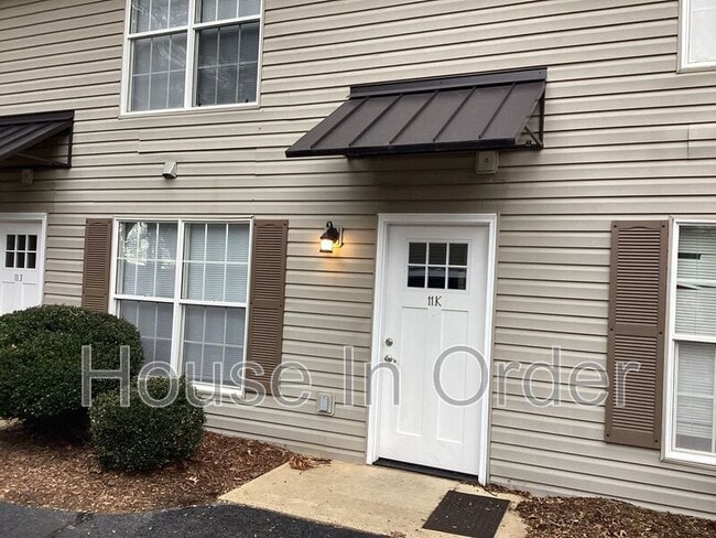 11 Rathfarnham Rd in Asheville, NC - Building Photo - Building Photo