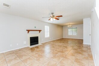 801 Wisdom Dr in Deer Park, TX - Building Photo - Building Photo