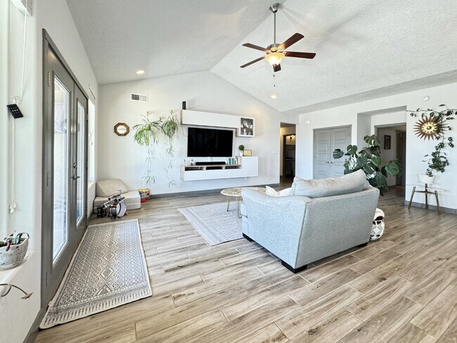2628 Globe Ct NE in Rio Rancho, NM - Building Photo - Building Photo