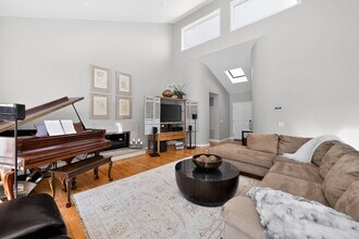 150 Talmage Farm Ln in East Hampton, NY - Building Photo - Building Photo