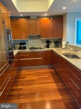 1881 N Nash St in Arlington, VA - Building Photo - Building Photo